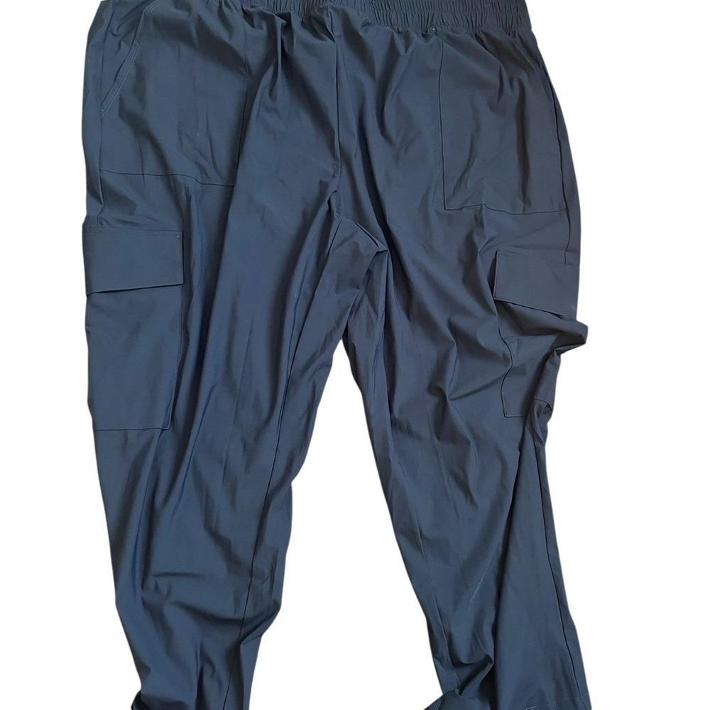 Old Navy Blue High-Rise Tapered Sleektech Pant